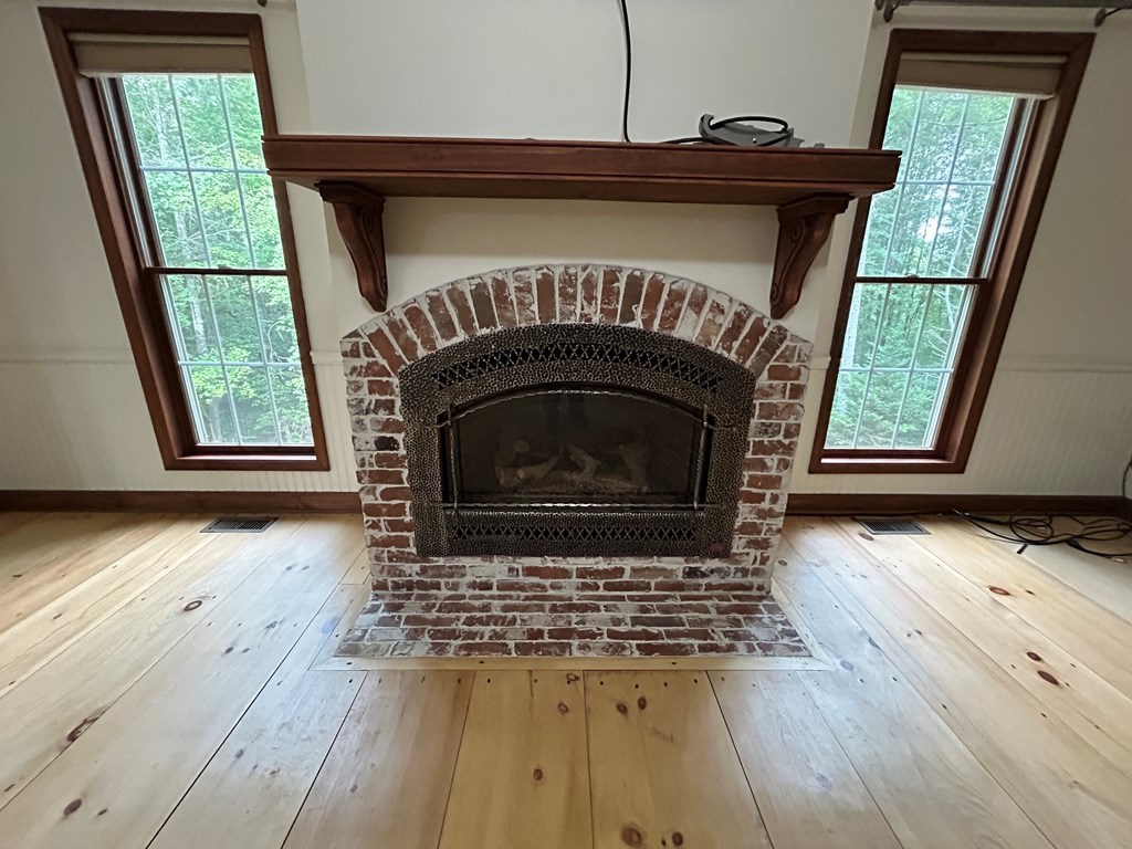 233 Twin Lakes Road Property Photo 9
