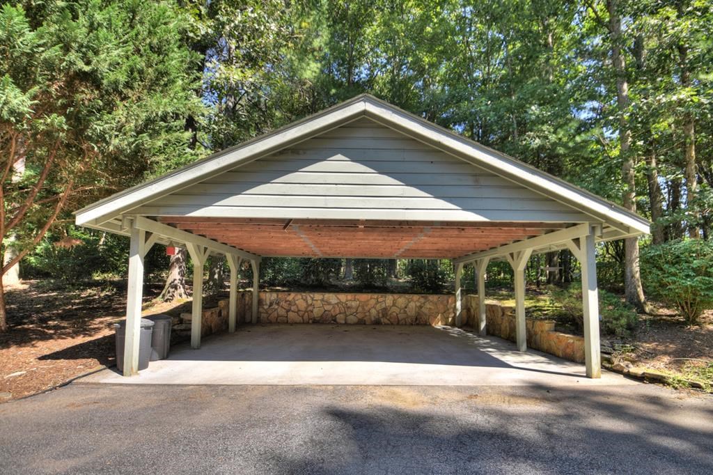 233 Twin Lakes Road Property Photo 16