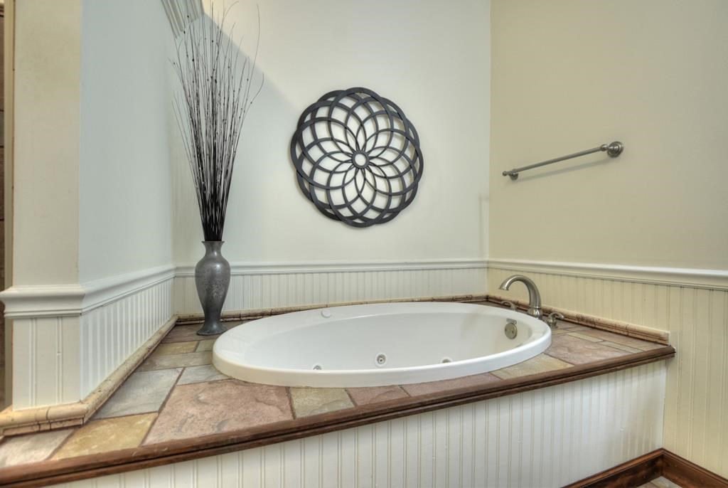233 Twin Lakes Road Property Photo 47