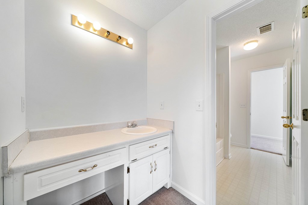 166 Whispering Waters Drive Property Photo 16