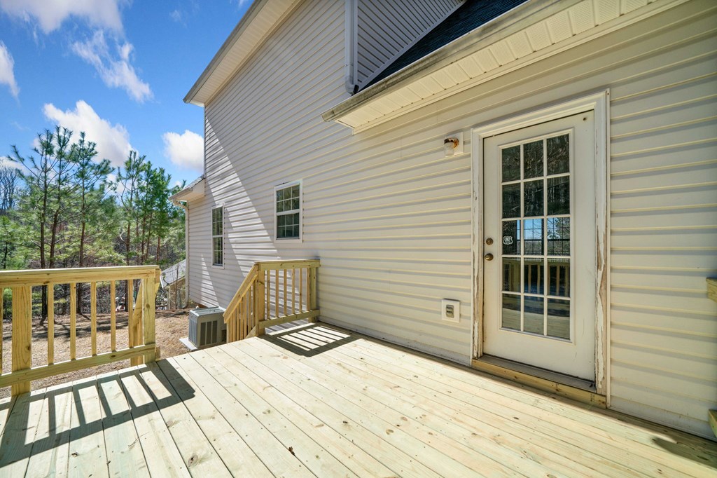 166 Whispering Waters Drive Property Photo 23