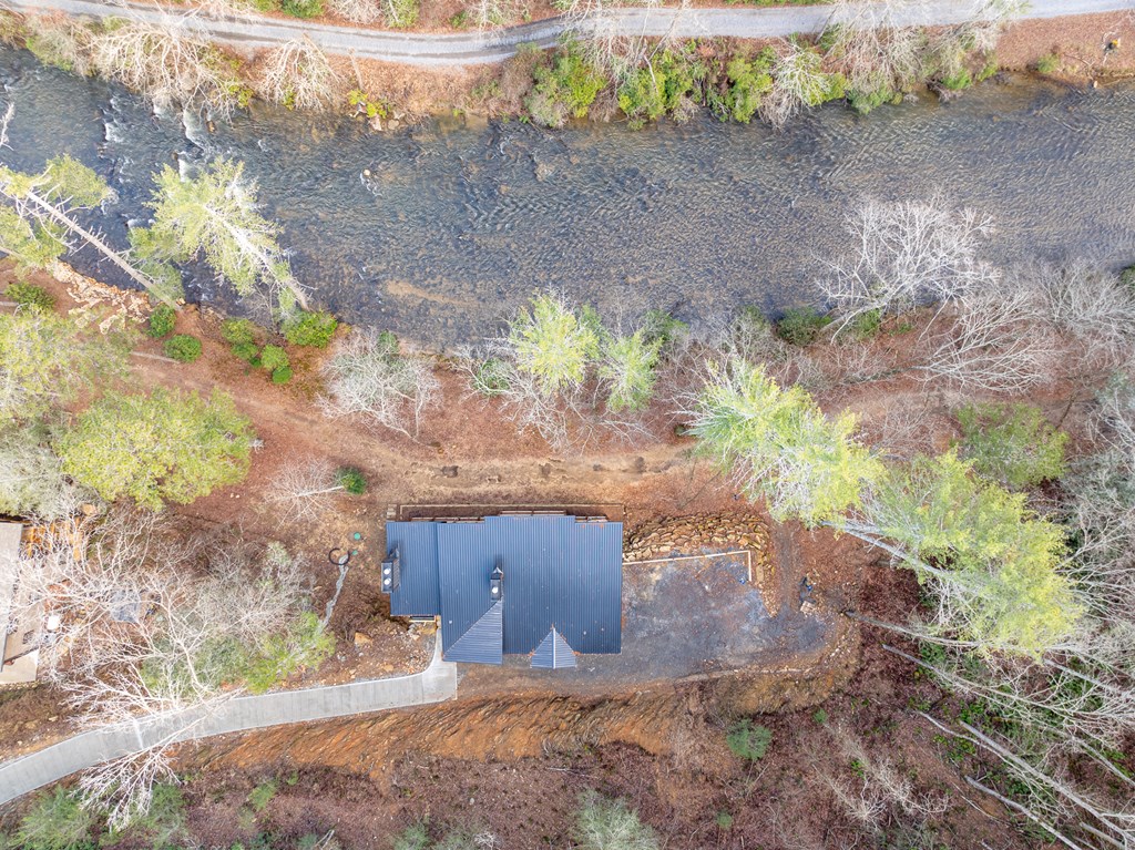 212 Fish Tale Cove Property Photo 58