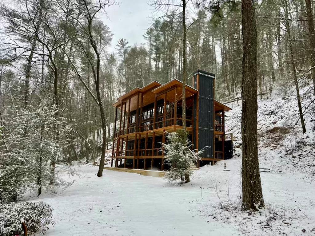 212 Fish Tale Cove Property Photo 70
