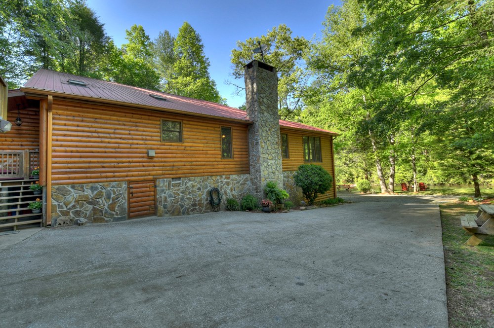730 Riverside Lane Property Photo 39
