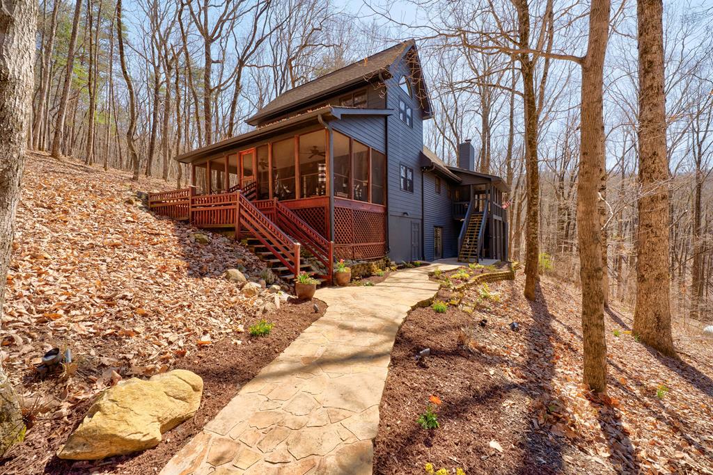 843 Fern Valley Road Property Photo 1
