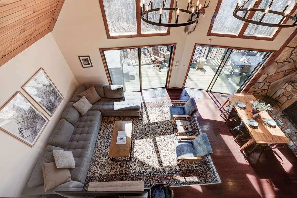 843 Fern Valley Road Property Photo 11