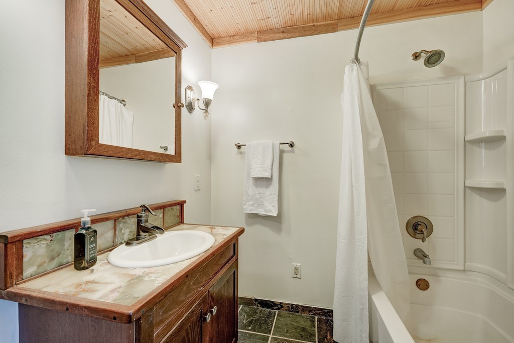 843 Fern Valley Road Property Photo 21