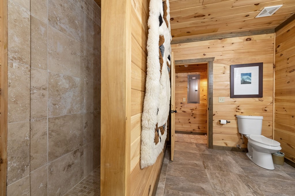 530 Century Lane Property Photo 37