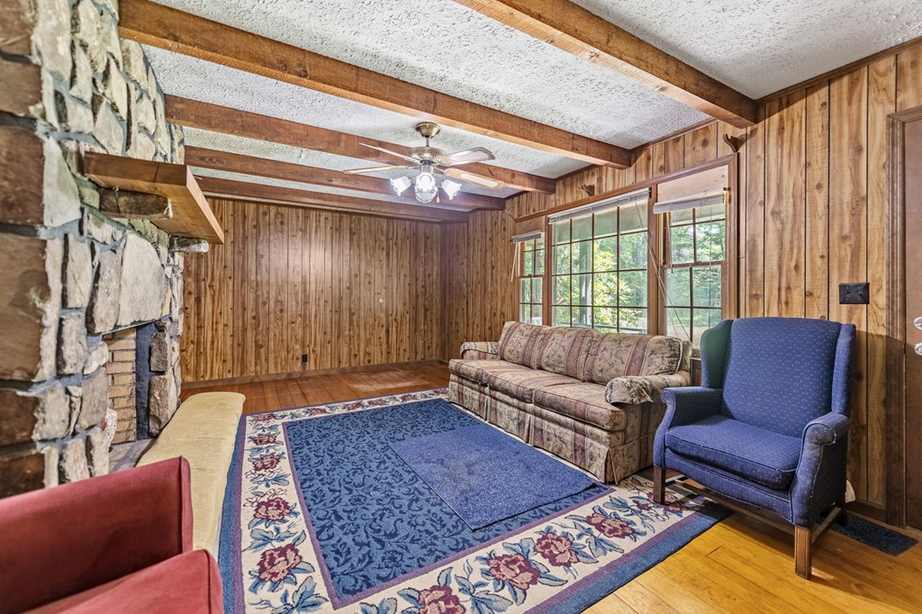 788 Lake Forest Drive Property Photo 15