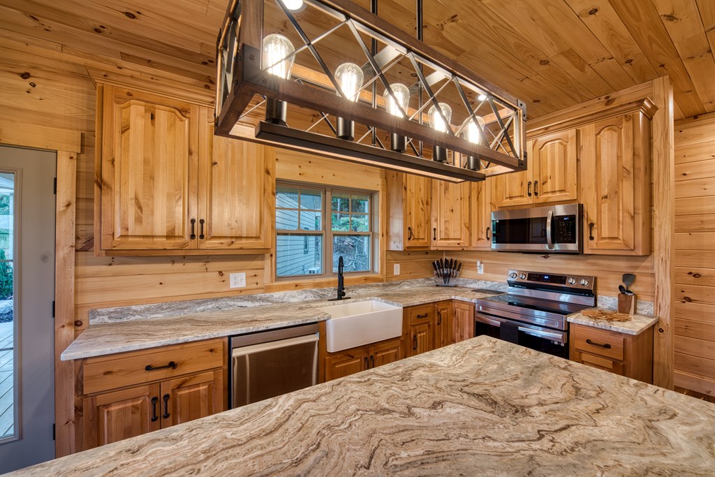 167 Big Valley Overlook Property Photo 13