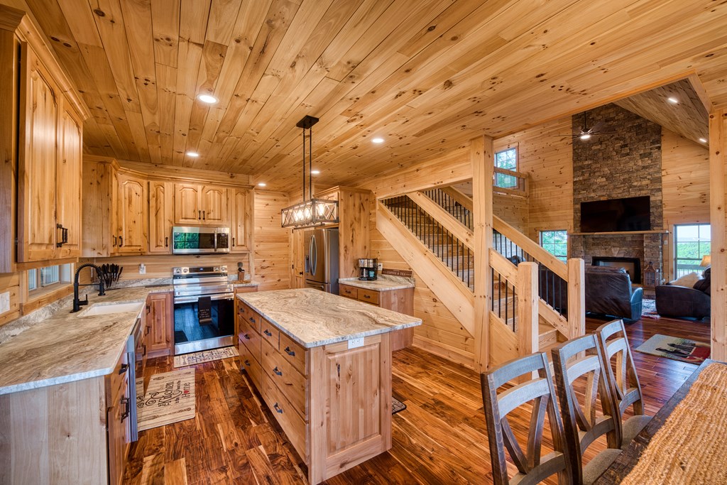 167 Big Valley Overlook Property Photo 20