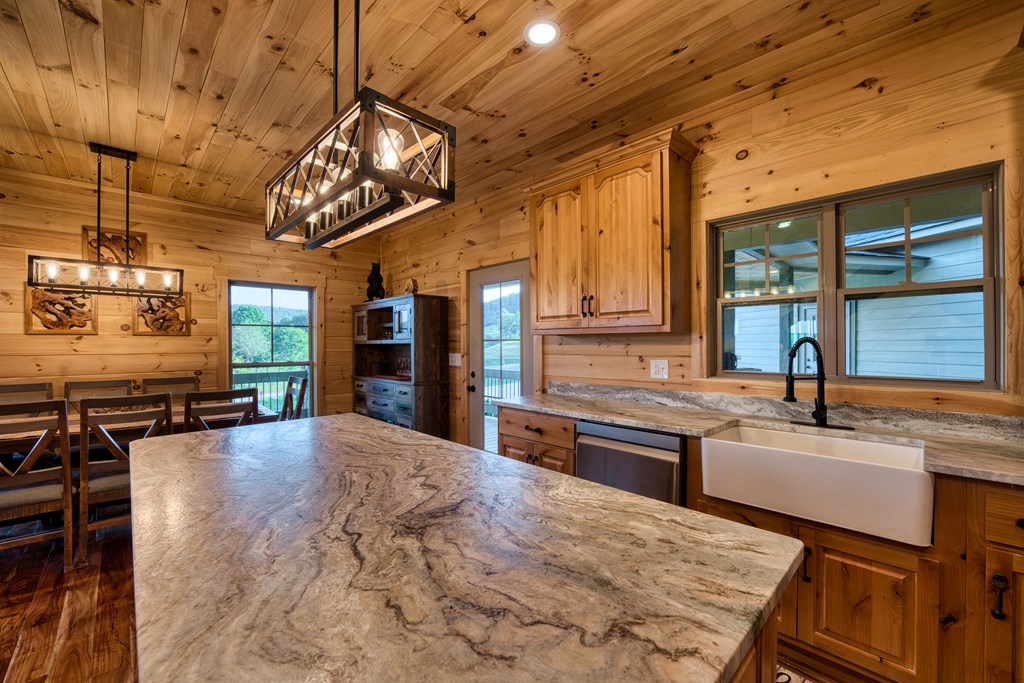 167 Big Valley Overlook Property Photo 22
