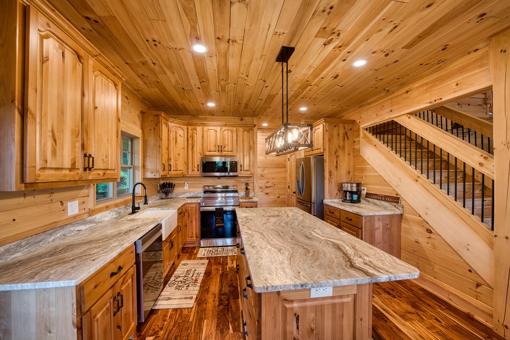 167 Big Valley Overlook Property Photo 23