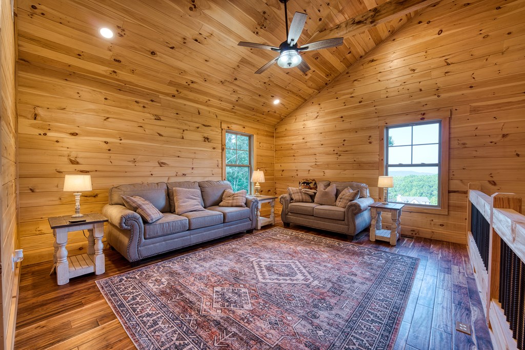 167 Big Valley Overlook Property Photo 35