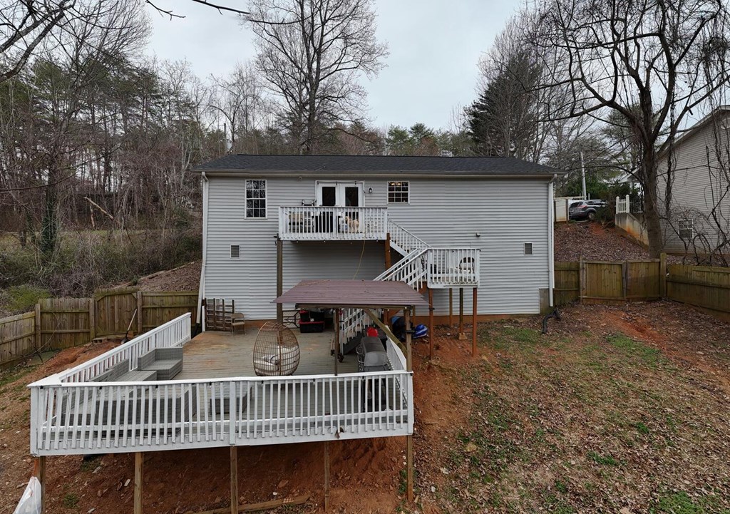435 Pine Crest Circle Property Photo 5