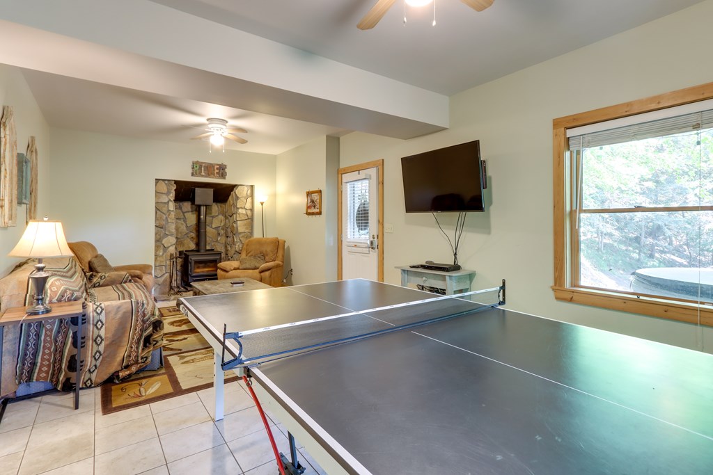 223 Novena Court Property Photo 27