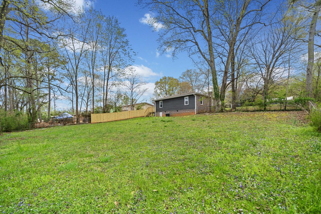 60 Grady Street Property Photo 19