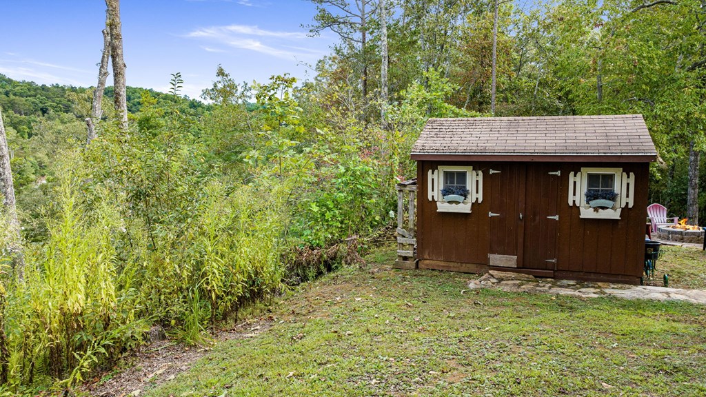 24 Twig Lane Property Photo 12