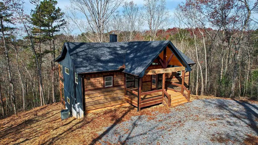 156 Ridge Oaks Way Property Photo 3