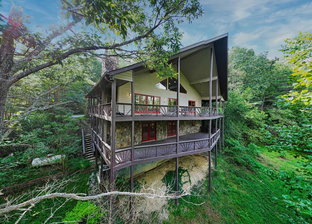 822 Mining Gap Trail Property Photo 8
