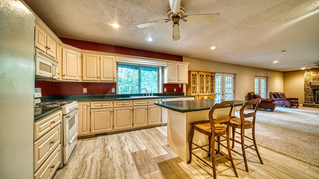 822 Mining Gap Trail Property Photo 40