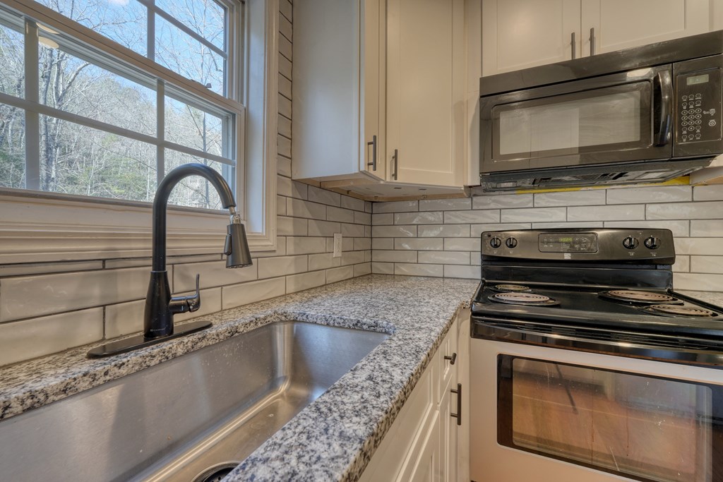 2103 Pooh Corner Property Photo 17