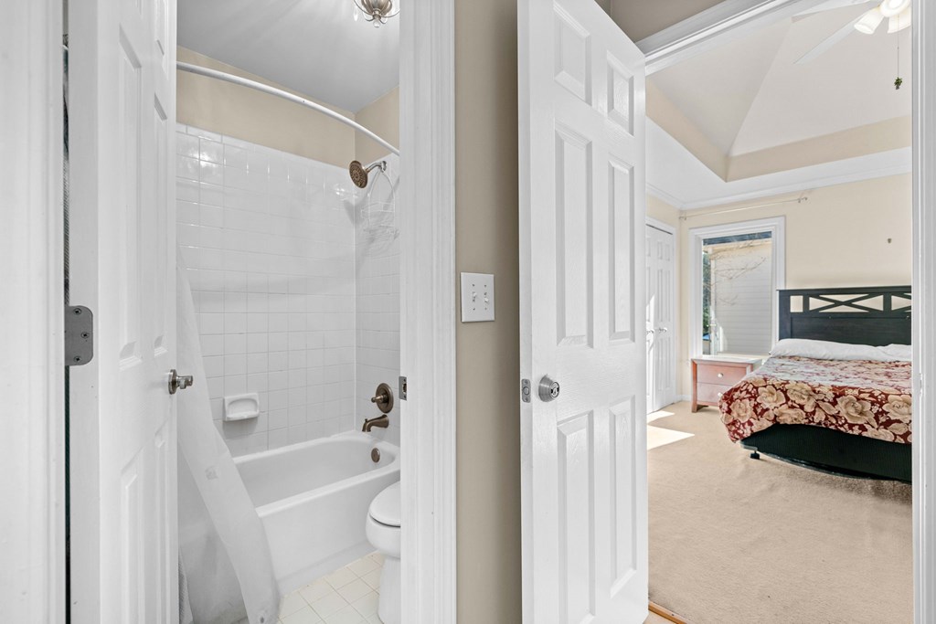 735 Amberton Close Property Photo 27