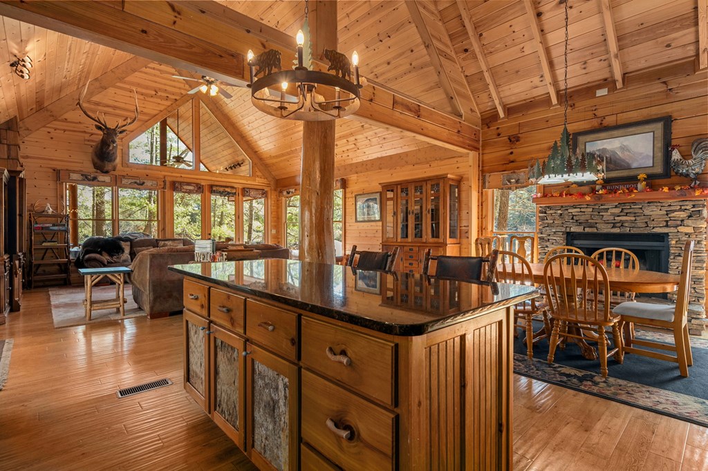 140 Tall Timber Lane Property Photo 36