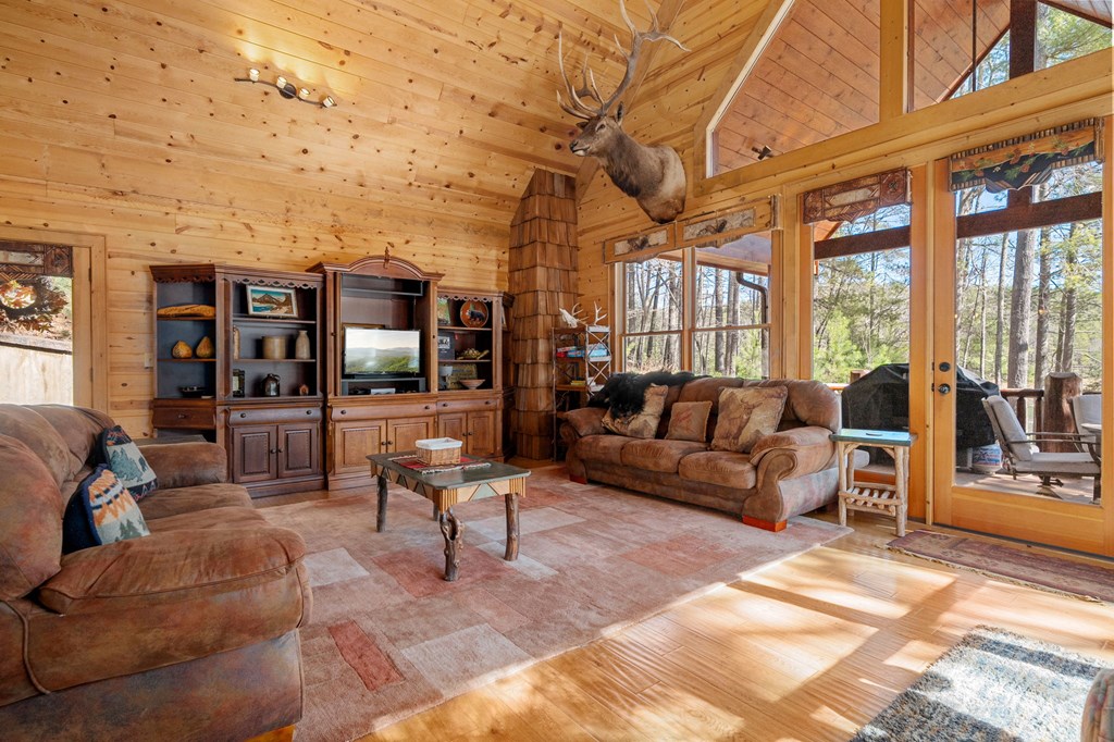 140 Tall Timber Lane Property Photo 37
