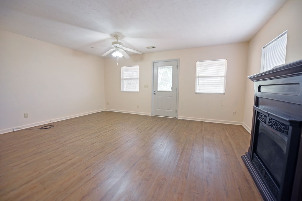 4381 Wildcat Lane Property Photo 11