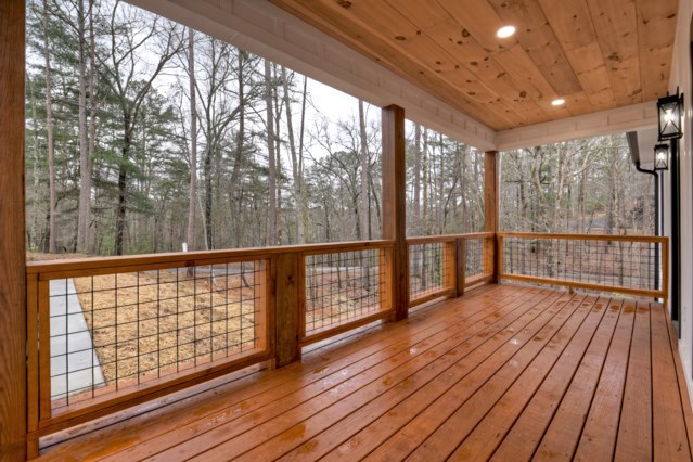 76 Cypress Circle Property Photo 3