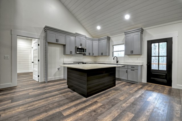 76 Cypress Circle Property Photo 8