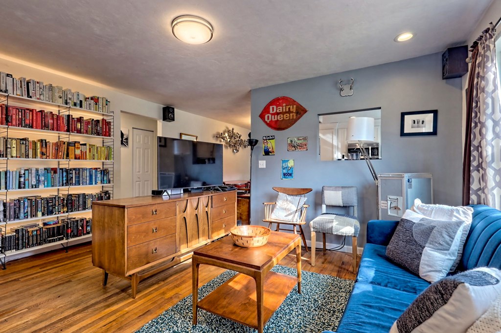 59 Lowell Street Property Photo 4