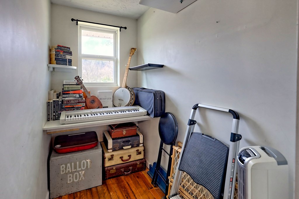 59 Lowell Street Property Photo 6