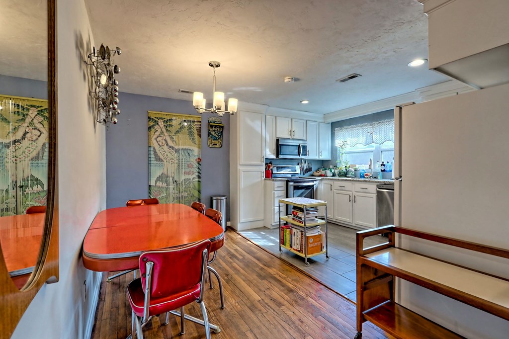 59 Lowell Street Property Photo 8