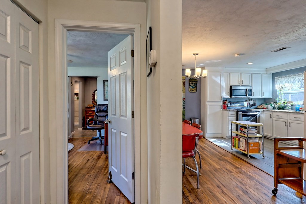 59 Lowell Street Property Photo 11