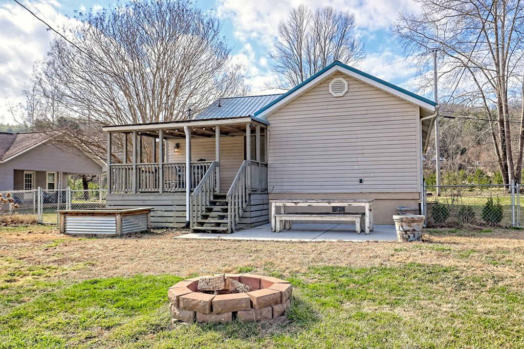 59 Lowell Street Property Photo 36