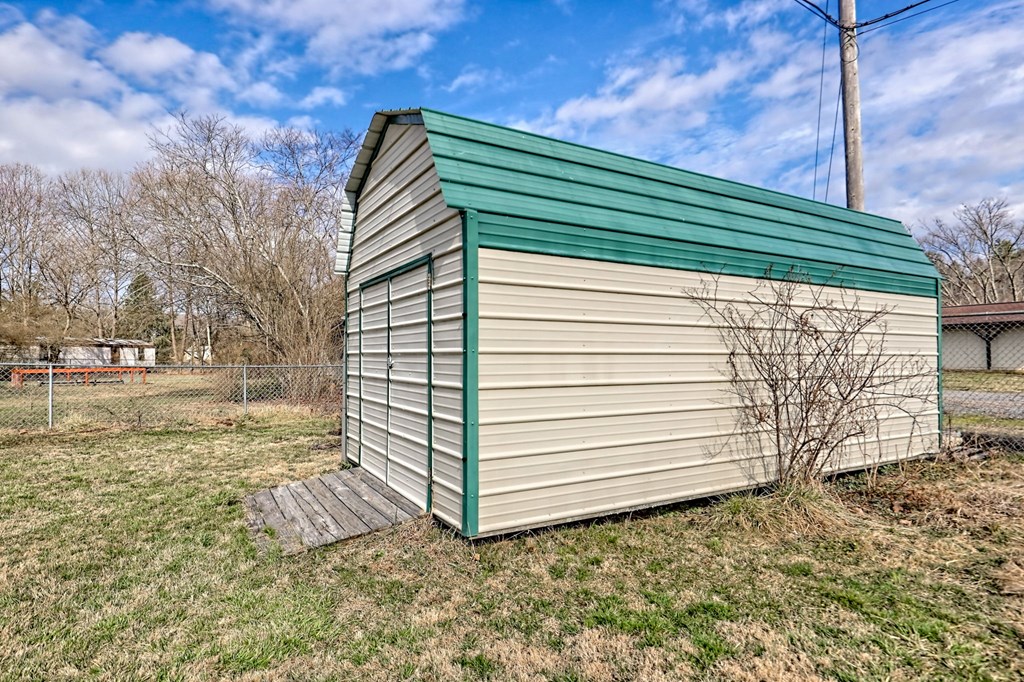 59 Lowell Street Property Photo 38