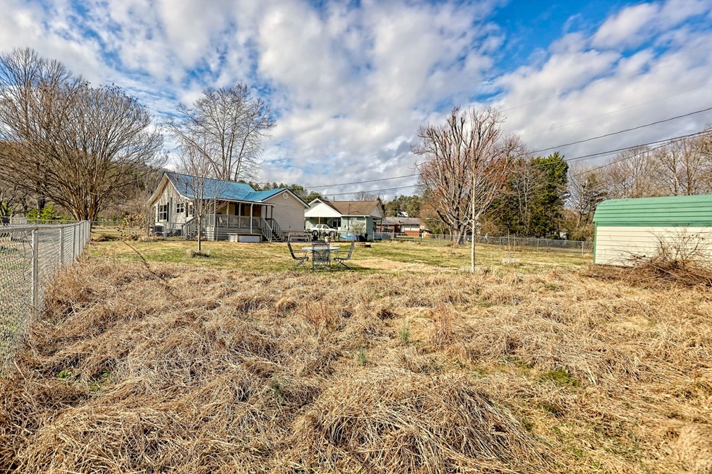 59 Lowell Street Property Photo 40