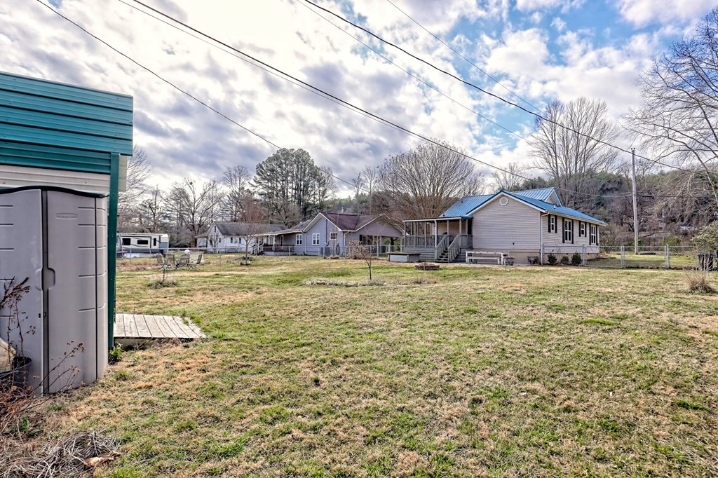 59 Lowell Street Property Photo 41