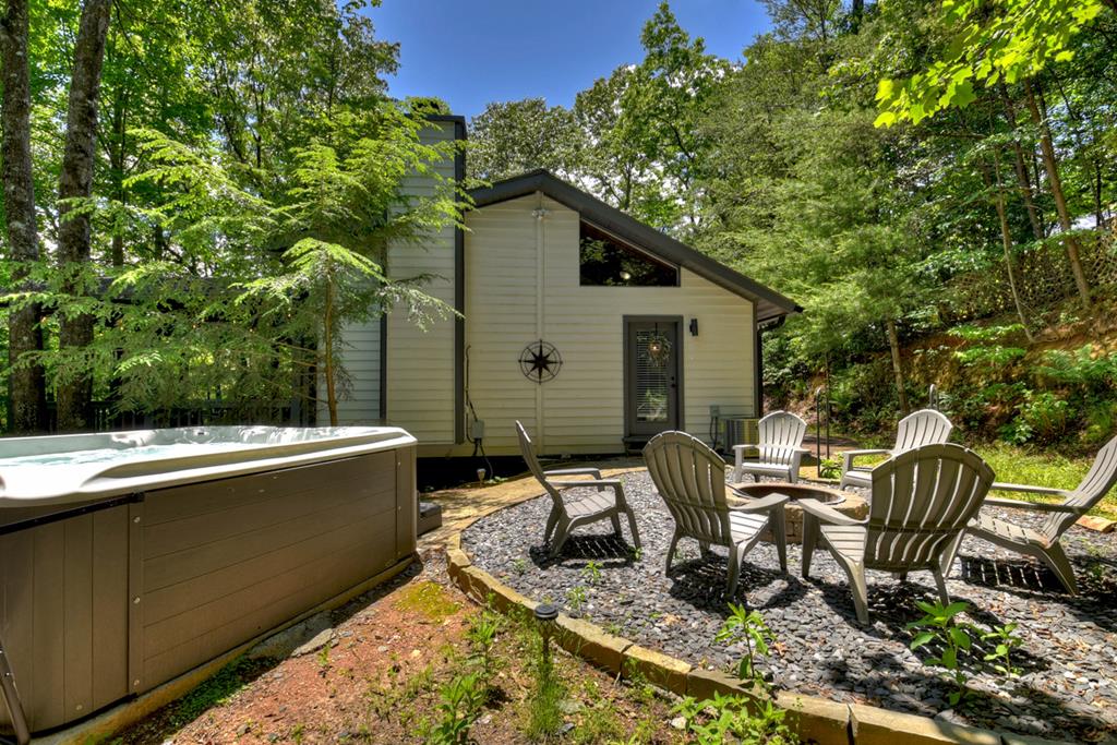 92 Cherry Lake Drive Property Photo 1