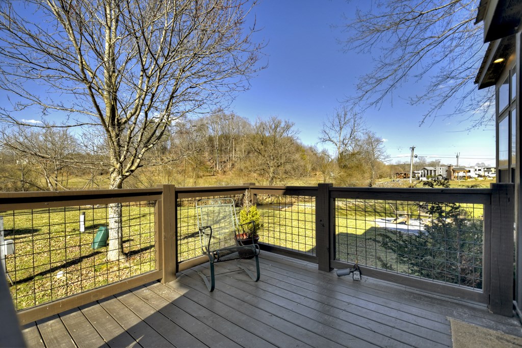 35 Mountain Meadows Circle Property Photo 9