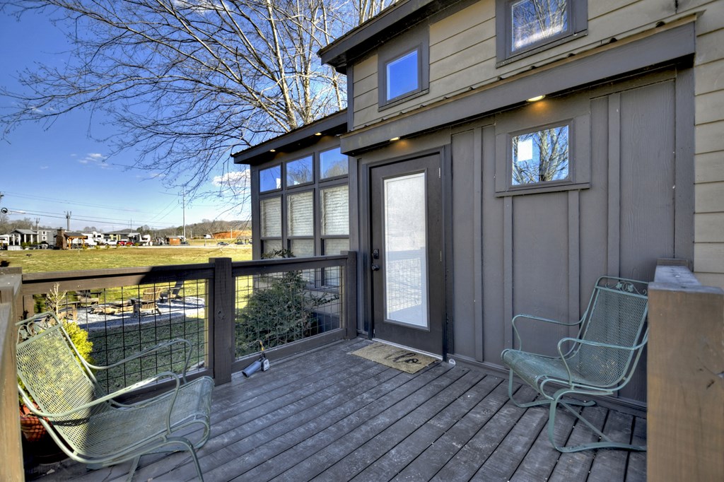 35 Mountain Meadows Circle Property Photo 10