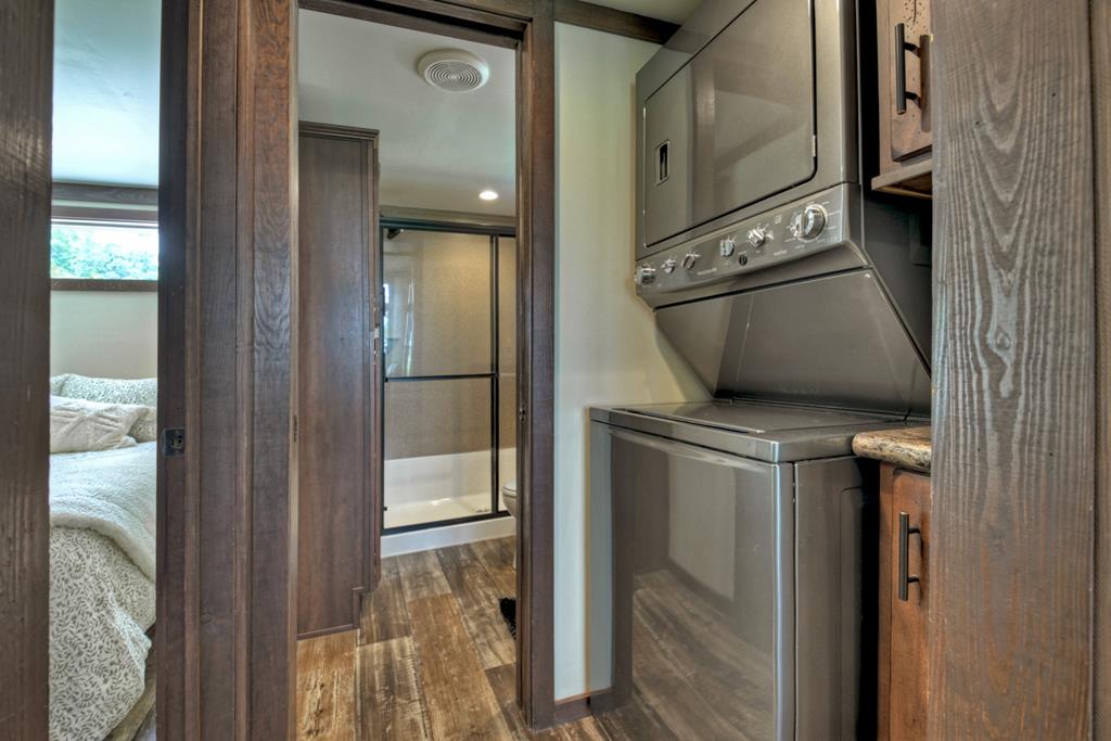 35 Mountain Meadows Circle Property Photo 28