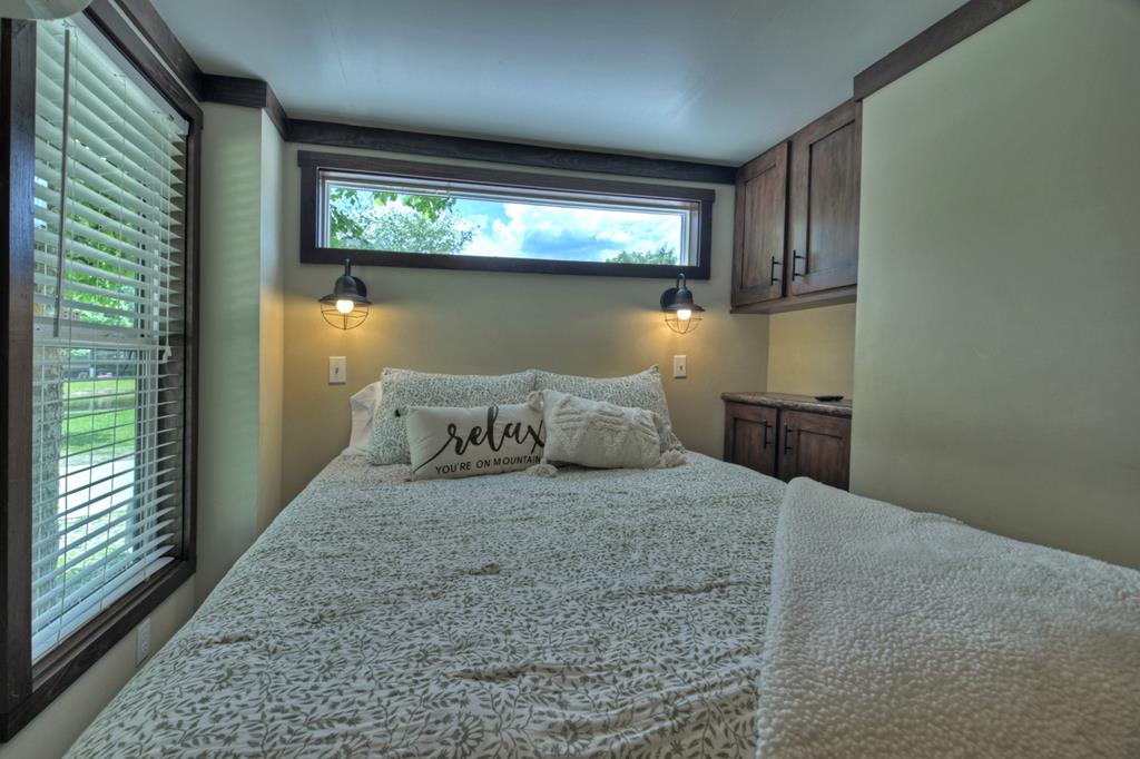 35 Mountain Meadows Circle Property Photo 29