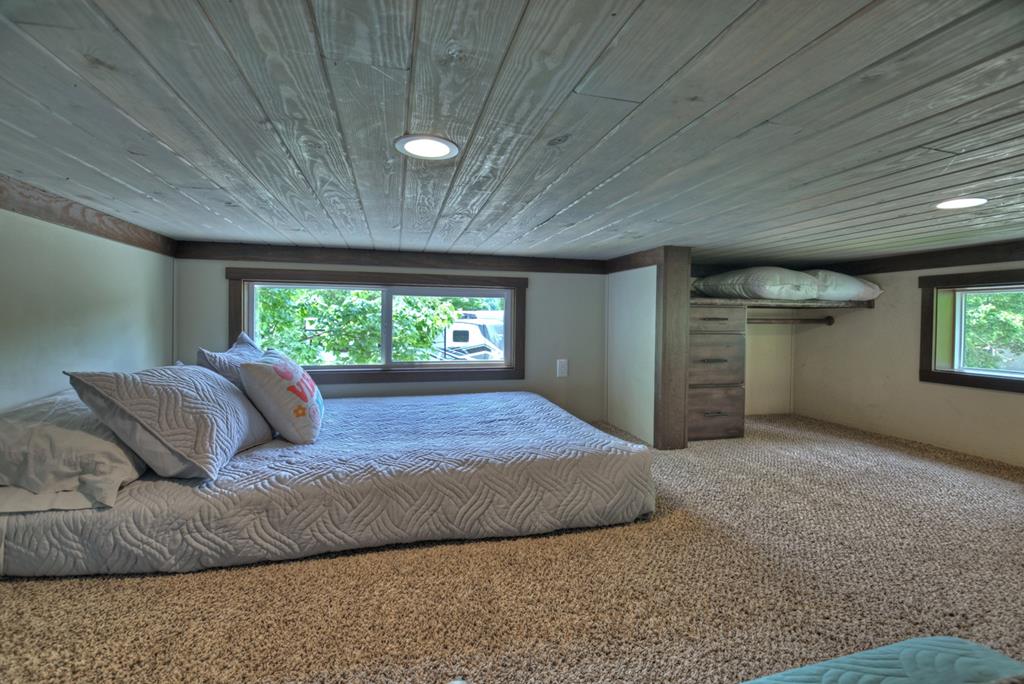 35 Mountain Meadows Circle Property Photo 34