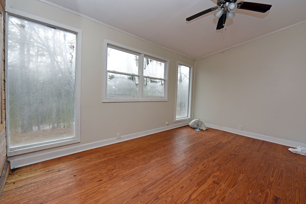 1227 Voylestown Road Property Photo 6