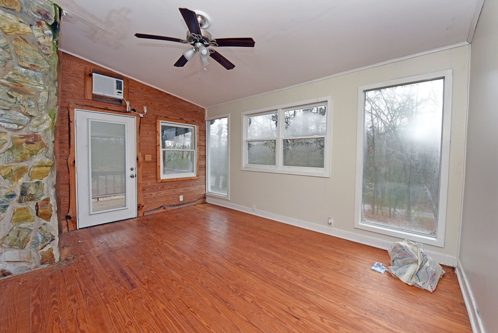 1227 Voylestown Road Property Photo 7