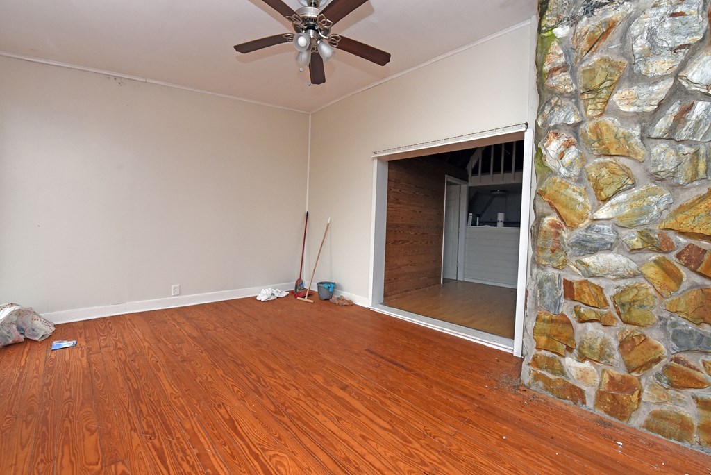 1227 Voylestown Road Property Photo 8