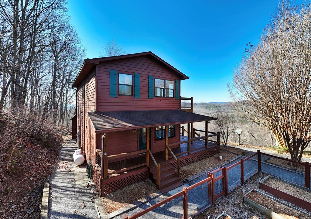 130 Hogans Run Property Photo 16